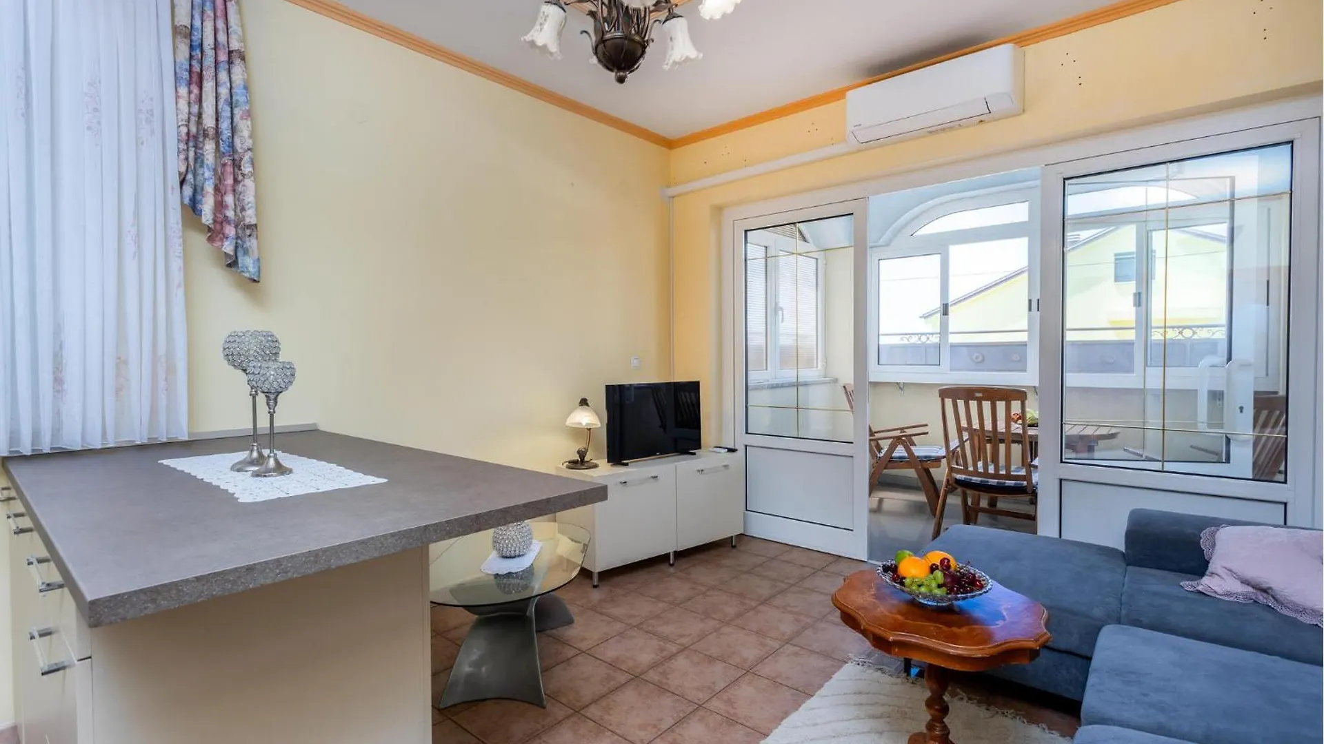 Beautiful Apartment In Selce With Wifi